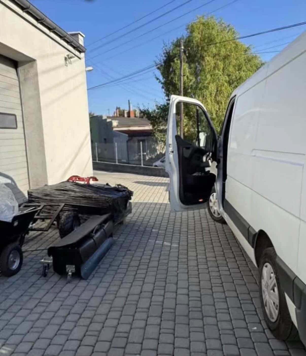 TransFactory Przeprowadzki Utylizacja Transport